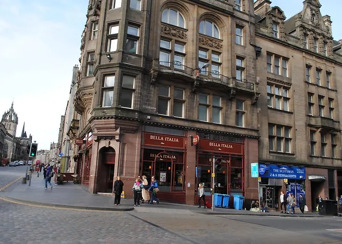 Royal Mile Mansions 16